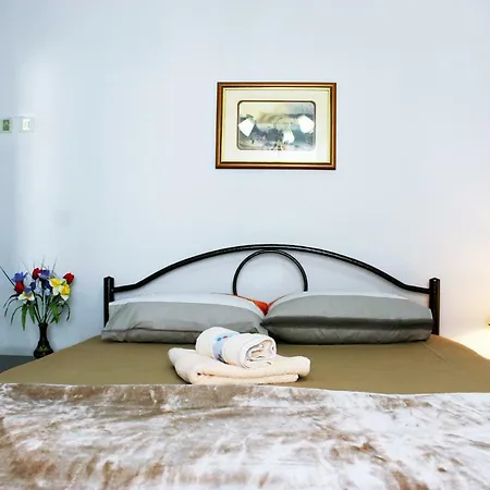 Apartament Meteora Mansion - Traditional 3bd - Rocks View Kalambaka