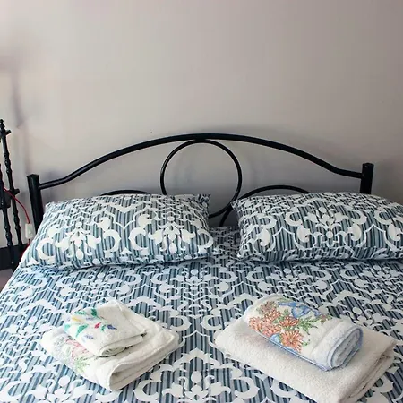 Meteora Mansion - Traditional 3bd - Rocks View Apartment *